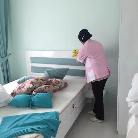 Nesa Apartmanhotel Kusadası