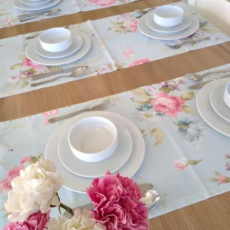 Nesa 公寓式酒店 *